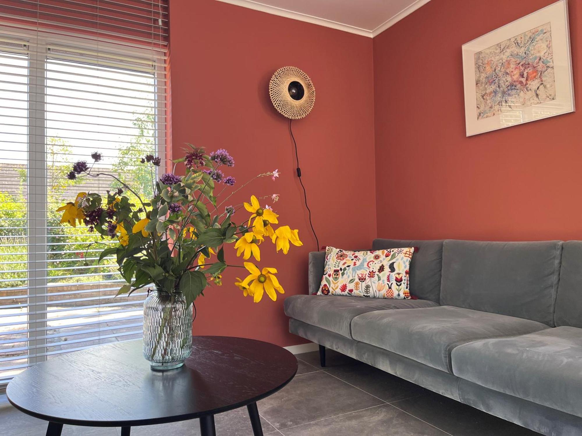 Cosy Vacation Home With Large Fenced Garden بروينسي المظهر الخارجي الصورة